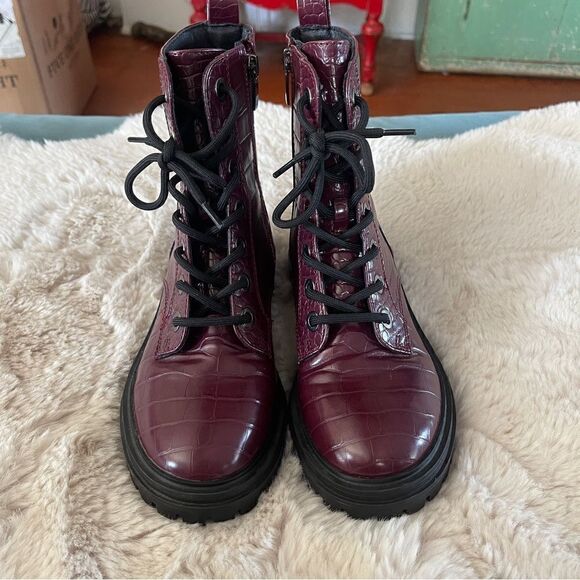 Nine West Silana Lugsole boot - Picture 1 of 5